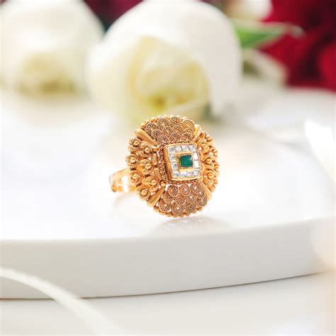 Buy Gold Ring Online | Gold Ring by Manubhai.