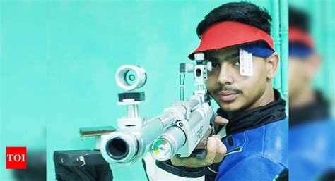 Shooter Mohit Agnihotri's story: A borrowed rifle, a father's sacrifice ...