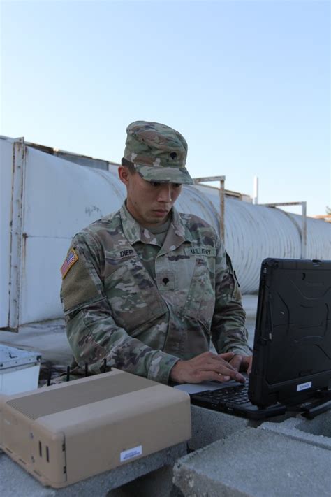 915th Cyber Warfare Battalion Expeditionary Cyber Soldiers | Article ...