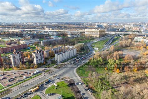 Вид сверху на проспект Обуховской обороны в Санкт-Петербурге (2012 год ...