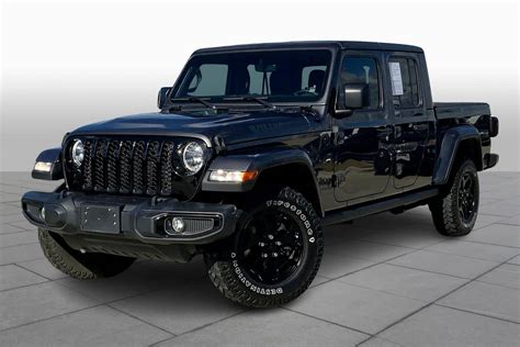 Pre-Owned 2021 Jeep Gladiator Willys 4×4 in Houston #ML571047 | Sterling McCall Acura