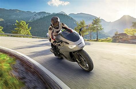 Safety: Priority for 2Ws now | Autocar Professional