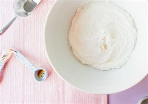 Successful Buttercream Icing Info and Tips