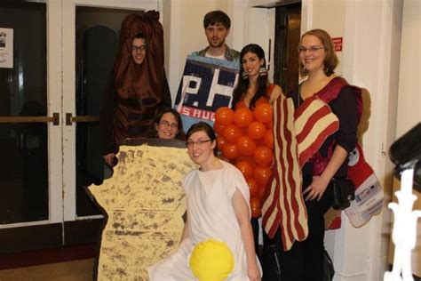 Halloween 2014: Miley Cyrus to Minions, Cheap, Homemade DIY Costumes to ...