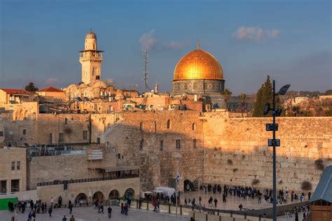 Visiting Jerusalem: A Holy City For Three Religions - Tourist Israel