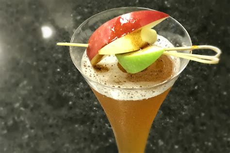 Toasted Cinnamon Caramel Hard Cider | McCormick For Chefs®