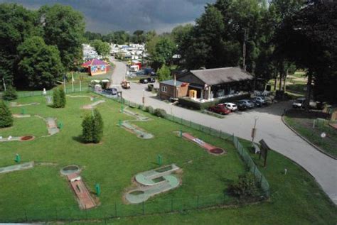 CAMPING DE RENVAL (Bastogne) - Campground Reviews & Photos - Tripadvisor