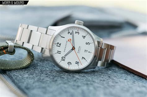 Review: Oak & Oscar Olmsted - Worn & Wound