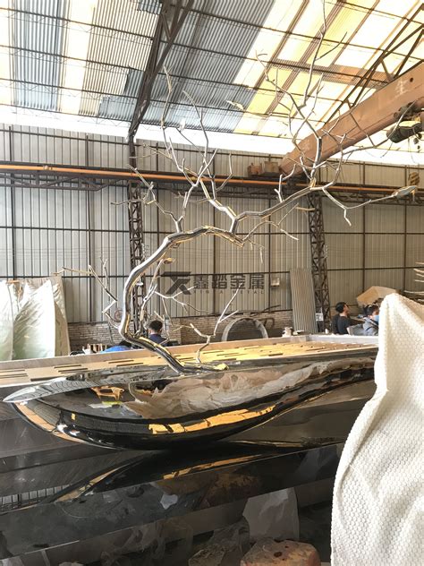 不锈钢镜面船雕塑摆件水景景观禅意金属抽象样板房酒店会所装置品-淘宝网