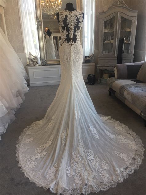 Stella York 6933 Sample Wedding Dress Save 50% - Stillwhite