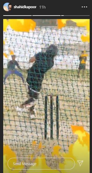 Shahid Kapoor indulges in mid-week thoughts, shares 'Balance sheet of life'