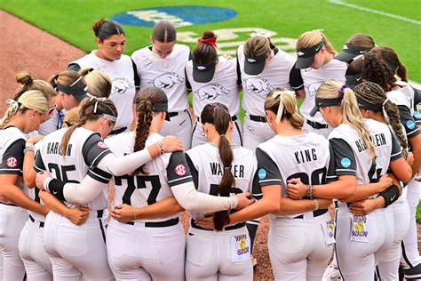 20 Tournament Facts About Softball Super Regionals - Facts.net