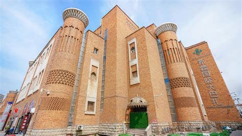 【携程攻略】乌鲁木齐新疆维吾尔自治区博物馆景点,外观很有特点，不愧是是省级综合性地志博物馆。虽然是冬季，人还是不…