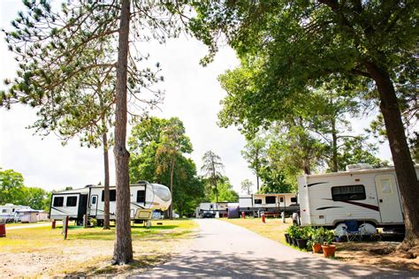 Bonanza Camping Resort - Campground in Wisconsin Dells