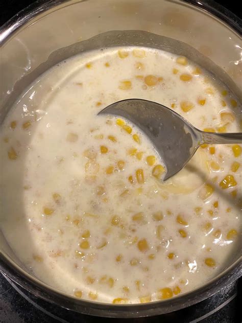 Creamed Corn With Frozen Corn, Heavy Cream And Cheese