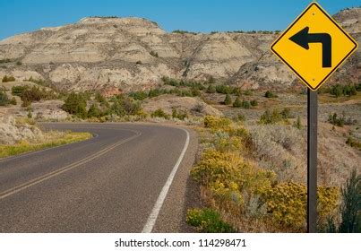 Turn Left Sign 的图像结果