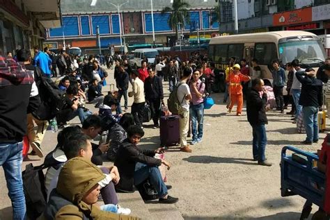 在深圳，这群人以临时工日结为生，被称为三和大神