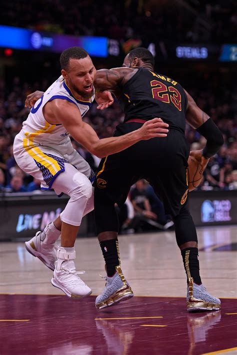 NBA Finals 2018: Steph Curry is doing an MVP-worthy LeBron impression