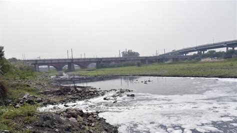 UP prepares plan to treat sewage flow into Hindon river | Hindustan Times