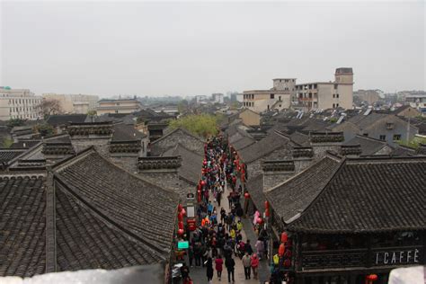 带领大家走进扬州的一条千年古街，感受一下这条古老历史老街的魅_上虞广播网