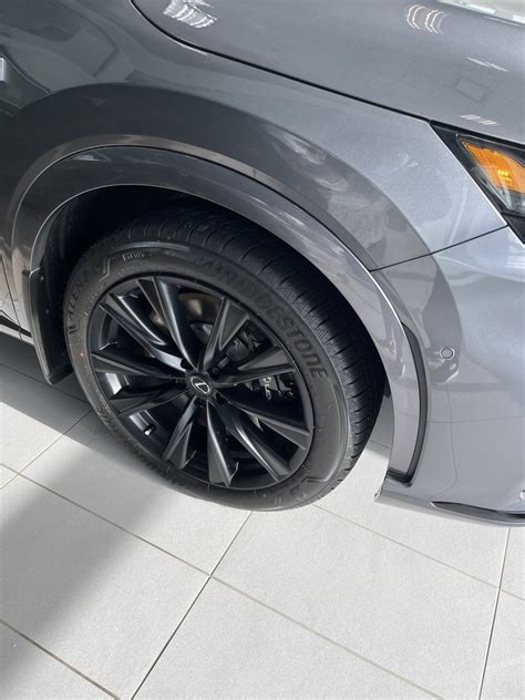 2023 Lexus RX 500h F-Sports Performance 3 開箱 - Mobile01
