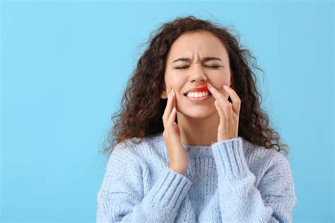 Causes of Sore Gums & Gum Pain Treatment | Orajel™