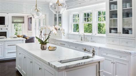 Nice Kitchen Interior Design: Cleaning Painted Kitchen Cabinets With ...
