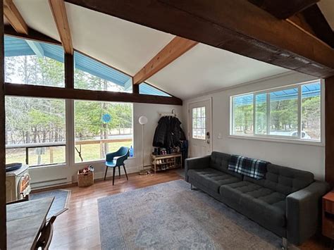 Mountain Top Catskills Cabin - Houses for Rent in East Jewett, New York ...