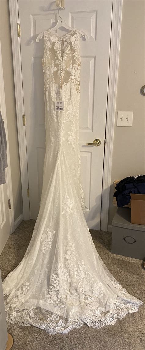 Stella York New Wedding Dress - Stillwhite