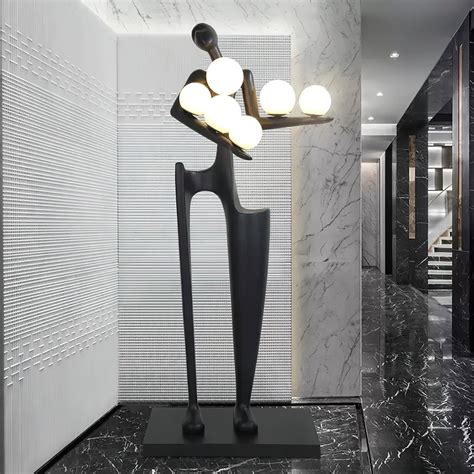 Greeter Sculpture Floor Lamp - Docos