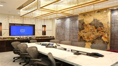 GoSpace 7279 - The Executive Centre Parinee Crescenzo MPC - 20 Seater ...