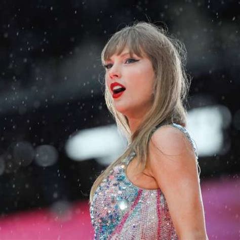Taylor Swift's 'Darkest Chapter': Why She's in Hiding and the Private Heartbreak She Won't Walk ...