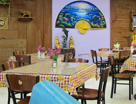 泰国餐馆装修效果图图片 – 设计本装修效果图