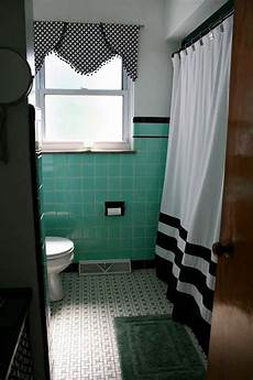 Green And White Tiles For Bathroom by 36 1950s Green Bathroom Tile Ideas And Pictures Green And White Tiles For Bathroom
