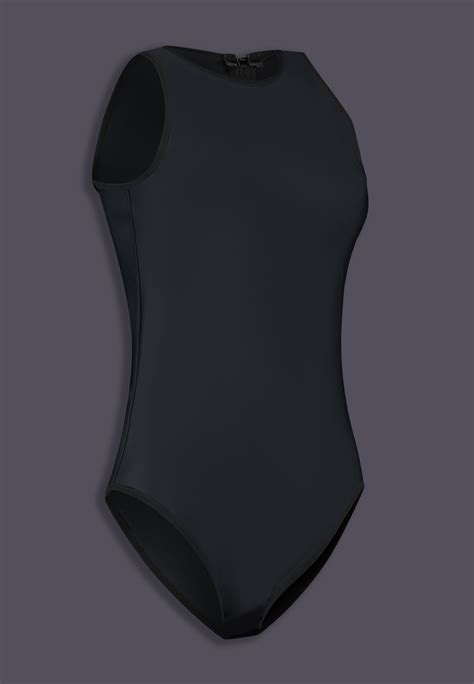 Non Binary swimwear. Comfortable and inclusive | UNTAG