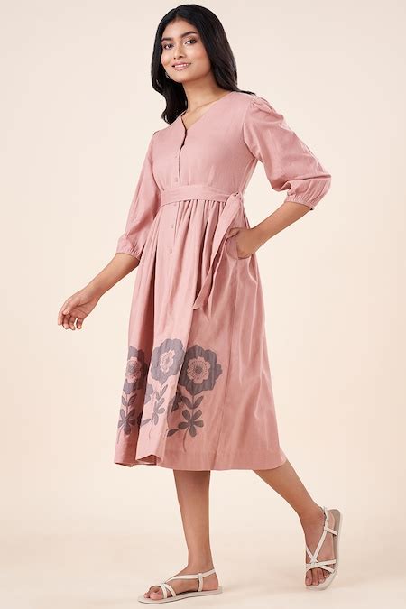 Pink Embroidered V-Neck Casual Calf Length Half Sleeves Women Regular ...