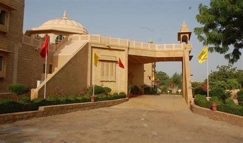 Planning a Royal Indian Wedding? You’ve Got to Pick These Heritage ...