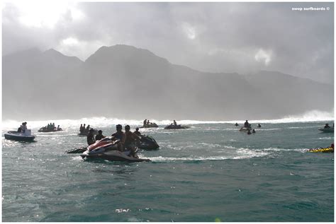 Teahupoo Code Red 的图像结果