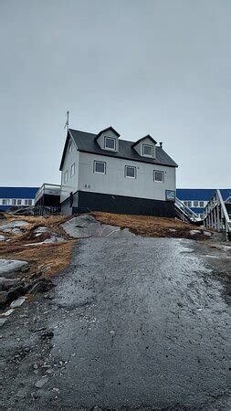 KULUKIS DOWNTOWN HOSTEL (Nuuk) - Specialty Hotel Reviews, Photos, Rate ...