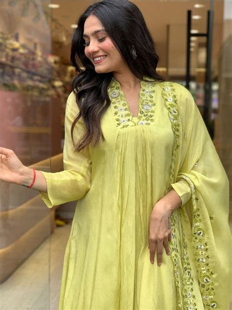 Festive Floral Embroidered Thread Work A-Line Kurta With Trousers & Du ...