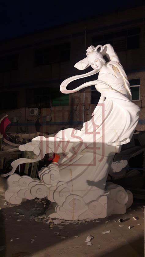玻璃钢雕塑7 - 深圳市海麟实业有限公司