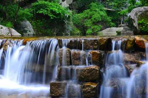 神灵瀑布 – 洛阳神灵寨风景区