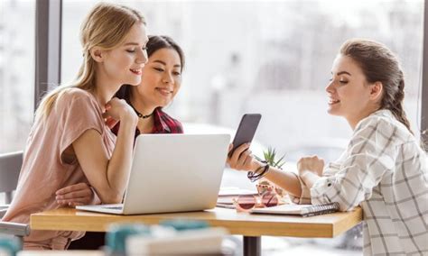 Why Future Internet World 的图像结果