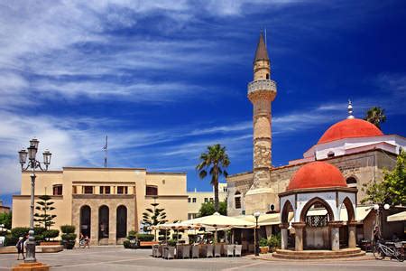 Real Country Listen Live - 99.3 MHz FM, Dyersville, United States ...