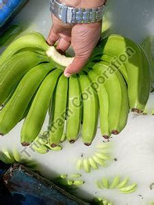 Fresh Green Banana Exporter from Solapur