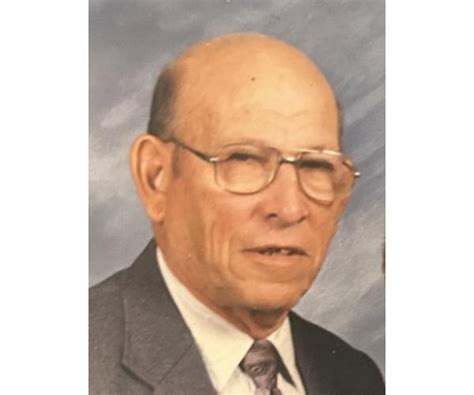 Edward Neumann Obituary (2025) - Brenham, TX - Memorial Oaks Chapel