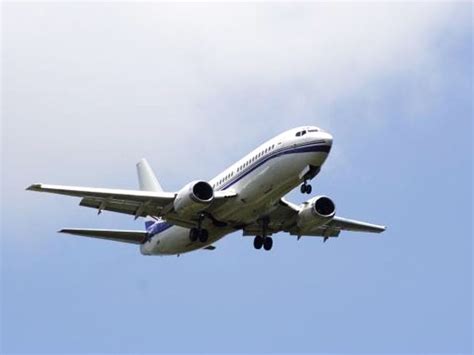 33 flights delayed at Sardar Vallabhbhai Patel International airport ...