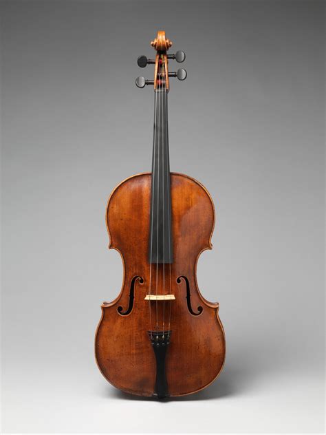 Viola: how to play, tune and clean a viola - Classical Music