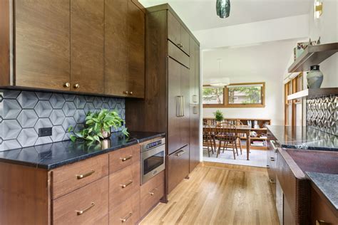 Parade of Homes Remodelers Showcase - Plekkenpol Builders, Inc ...