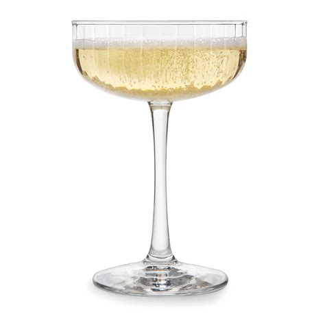 Best Champagne Glasses - Guide & Review - Glassware Guru